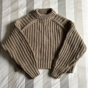 Cropped knitwear sweater
